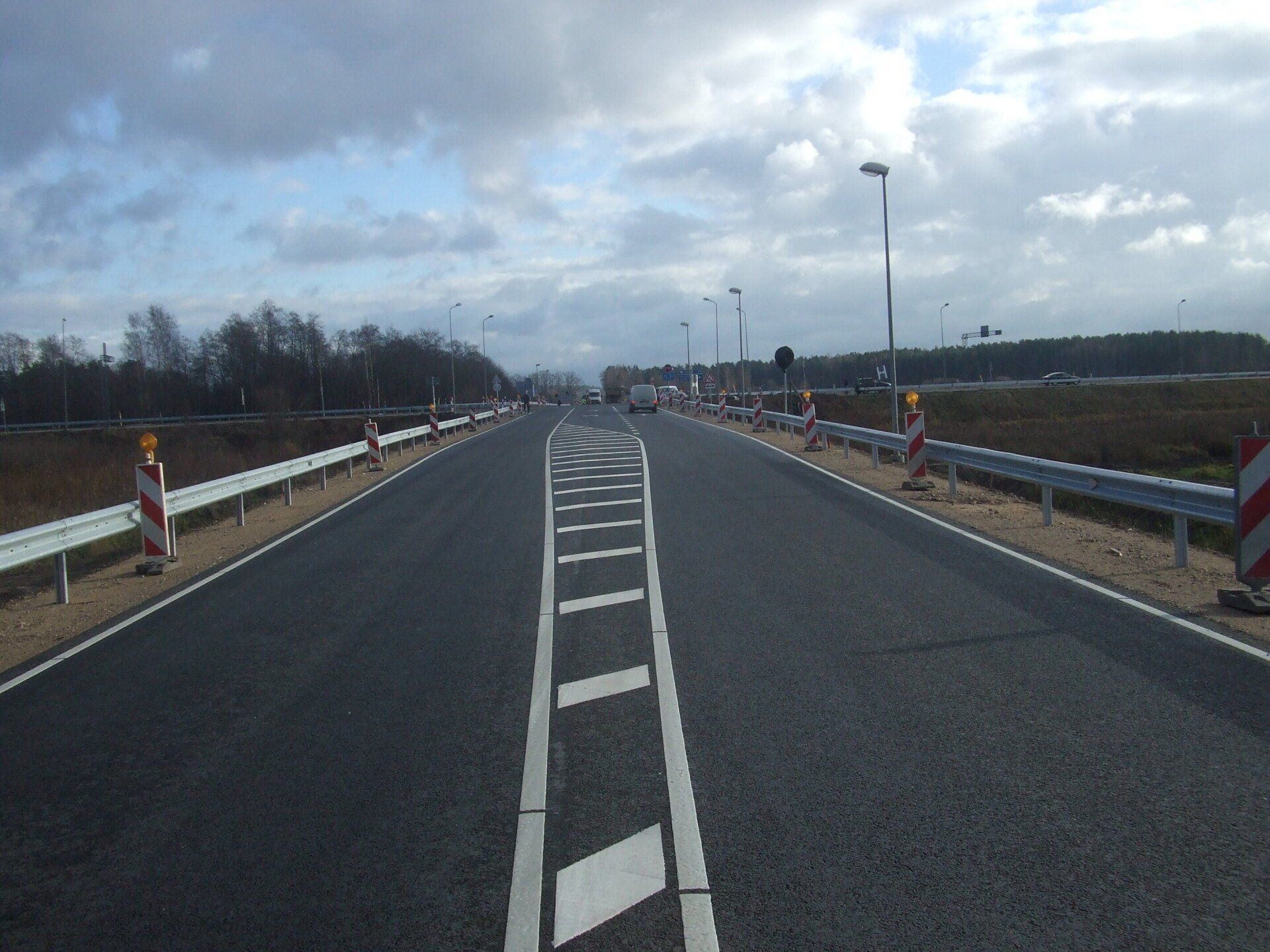 Valsts galvenā autoceļa A4 Rīgas apvedceļš (Baltezers – Saulkalne) un valsts reģionālā autoceļa P5 Ulbroka – Ogre krustojuma 13,94 – 14,27 km rekonstrukcija, bilde 1