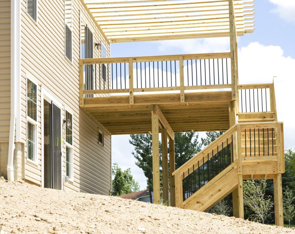 how to build a deck railing