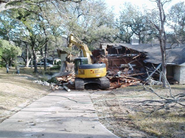 Demo Contractor — Excavator On Demolition in Austin, TX