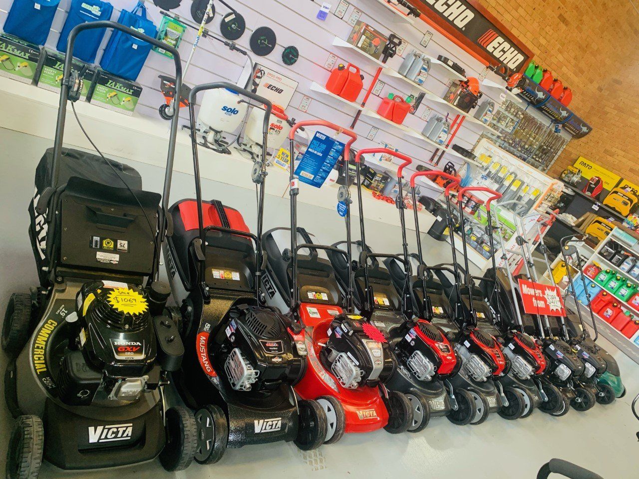 Black Bush Ranger SRT-XD — Great Lakes Mowers & Chainsaws In Tuncurry, NSW