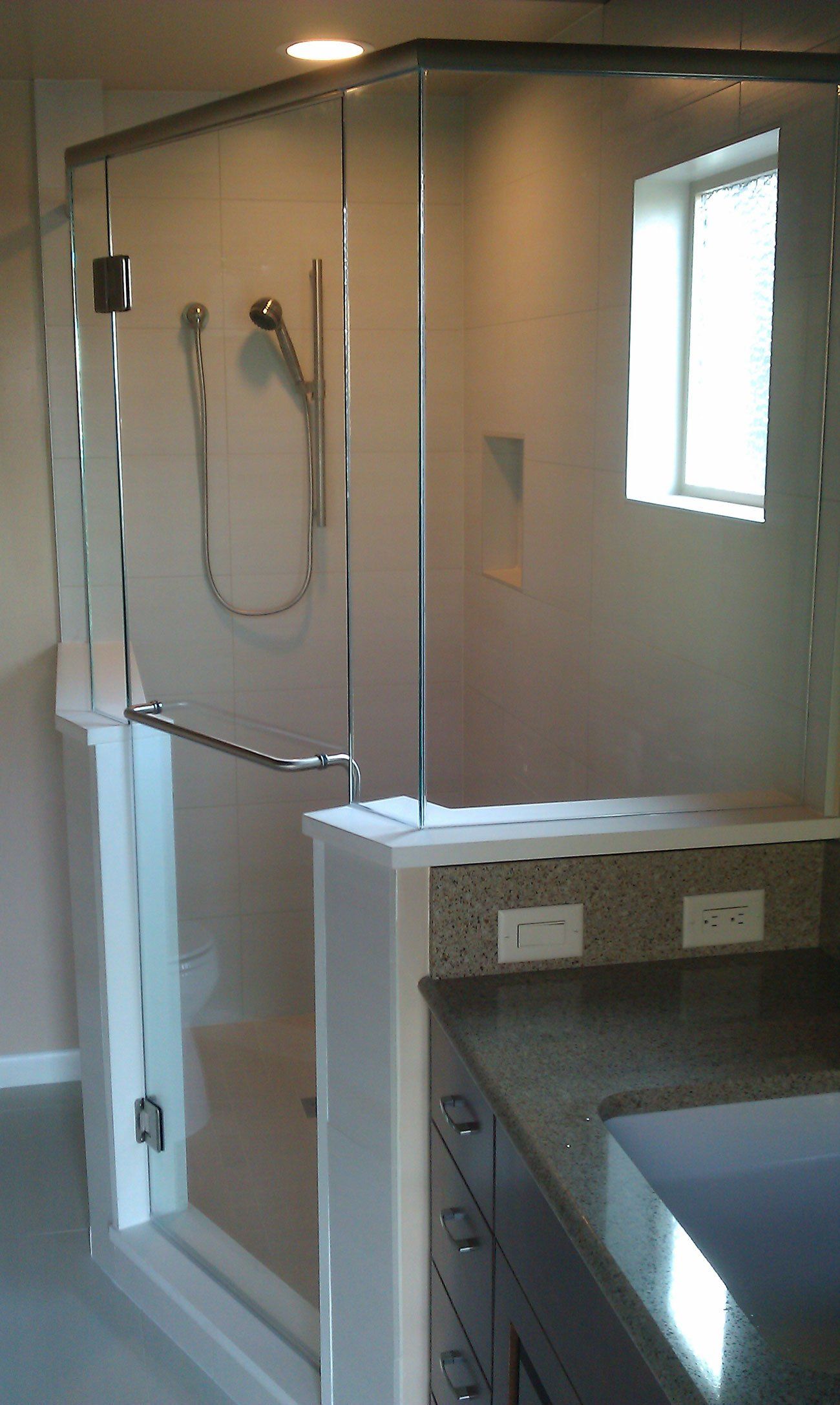 Glass Shower Door Replacement — Federal Way, WA — Niemen Glass