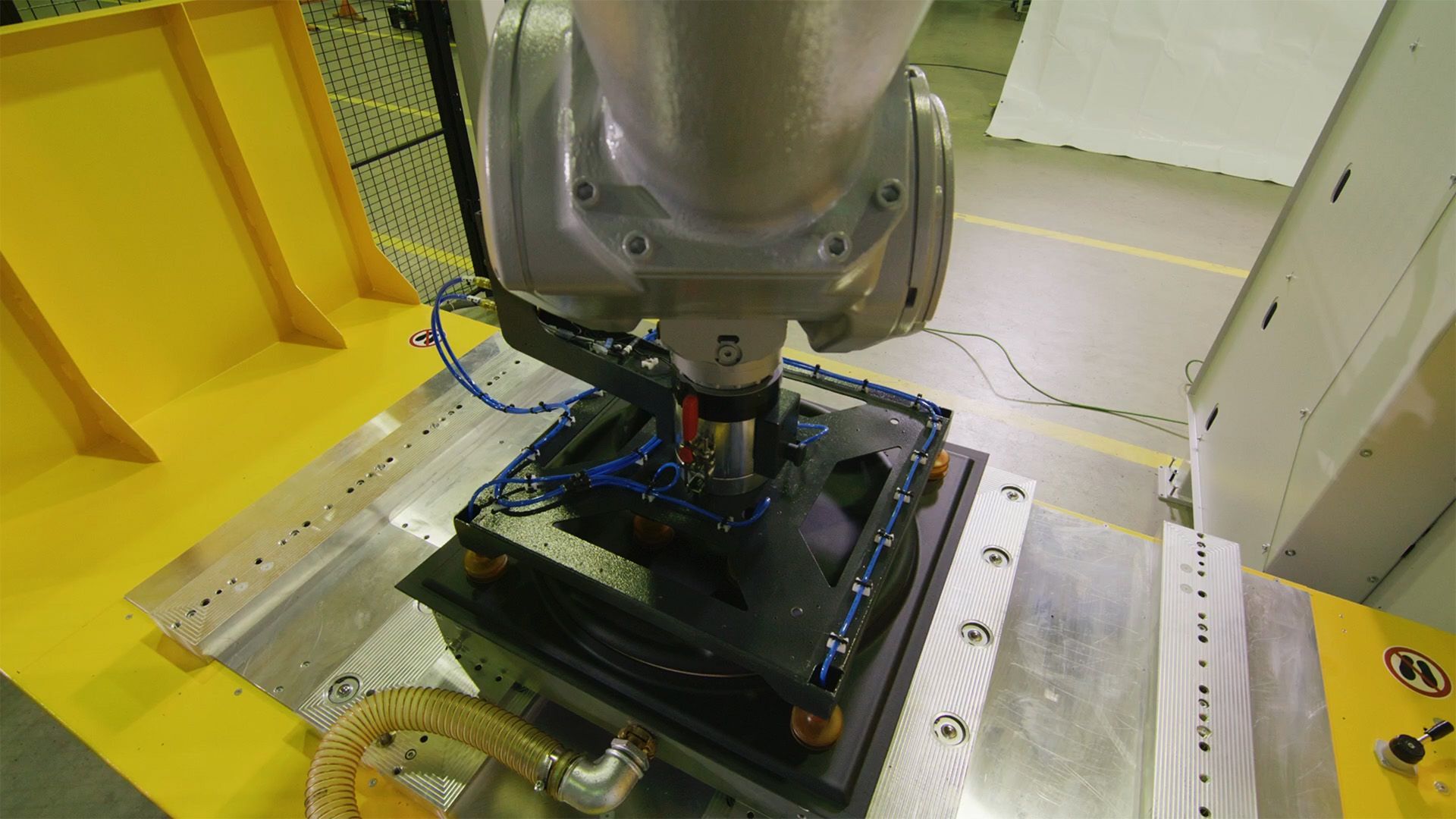 Geiss Run My Robot closeup