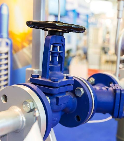 Gate valves, water pipeline, heat circuit 