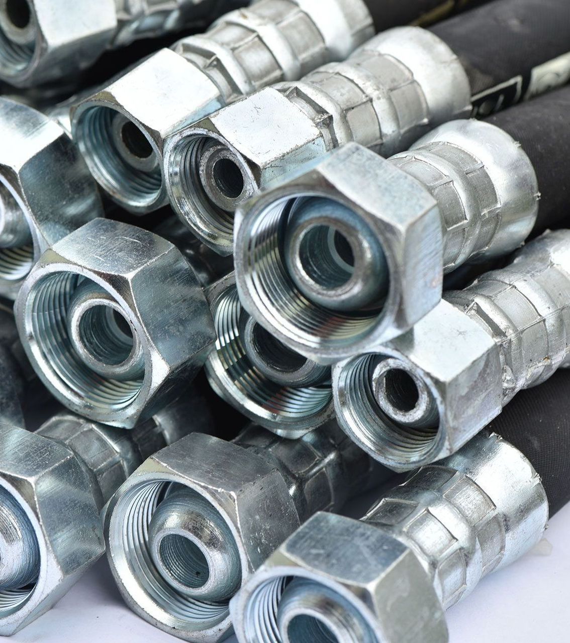 Hydraulic industrial hoses