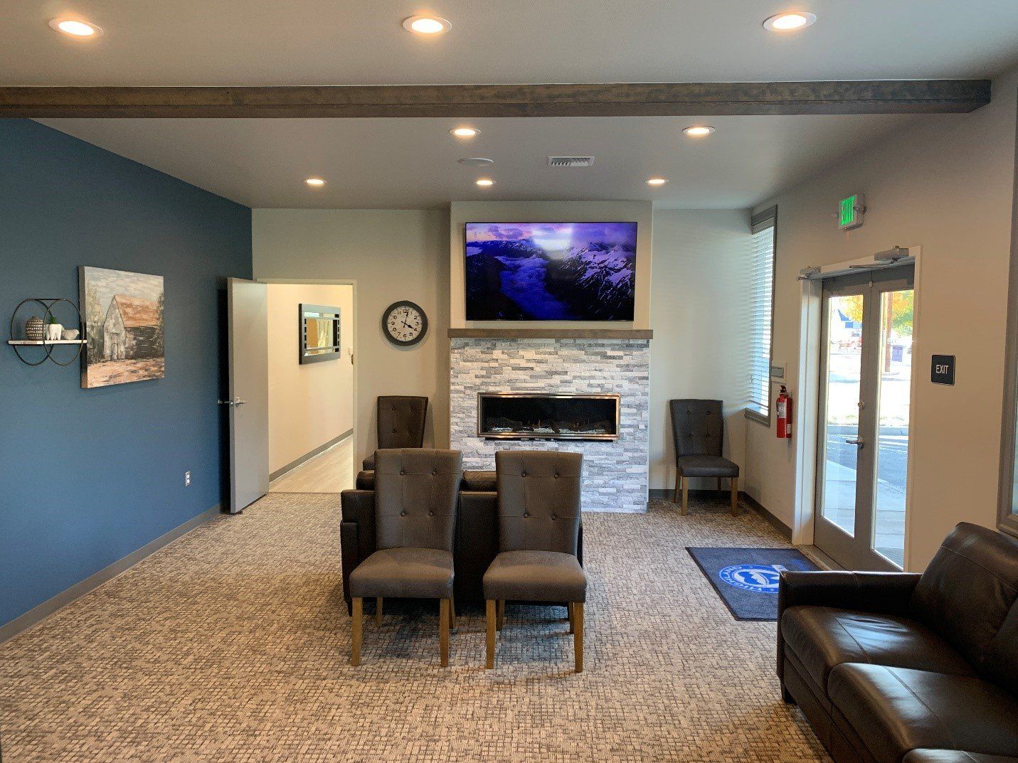 Dentist Waiting Room — Redmond, OR — Highland Family Dental