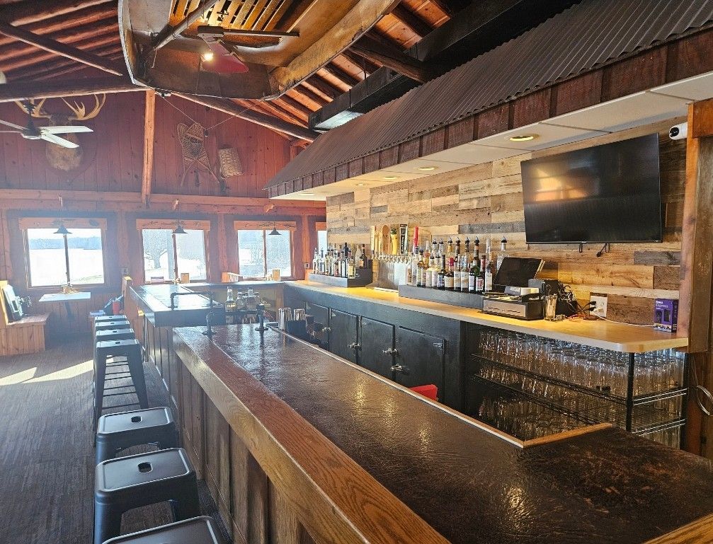 interior of restaurant 4