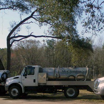 temporary restrooms rentals, commercial, residential, portable toilets, special occasions