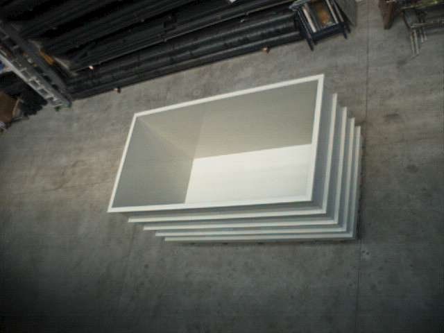 Vasca di plastica bianca