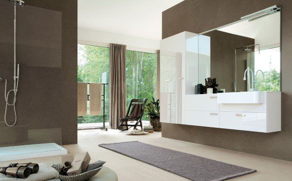 bagno moderno bianco lucido