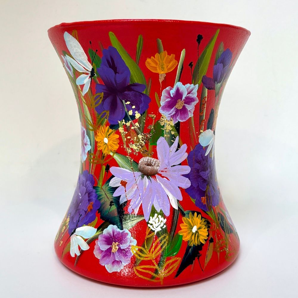 Vaas Floral Symphony