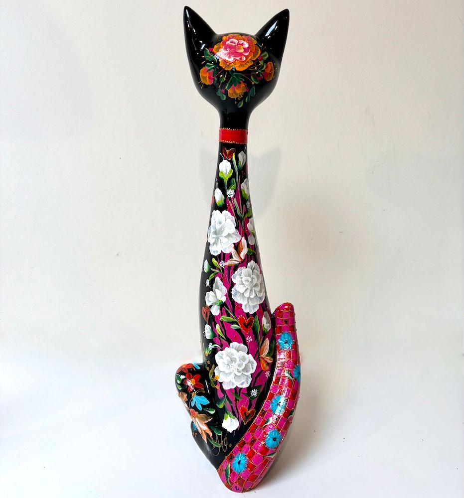 Black Flower Cat 55cm