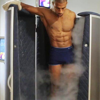 Dry Cold Plunge in Our Cryosauna
