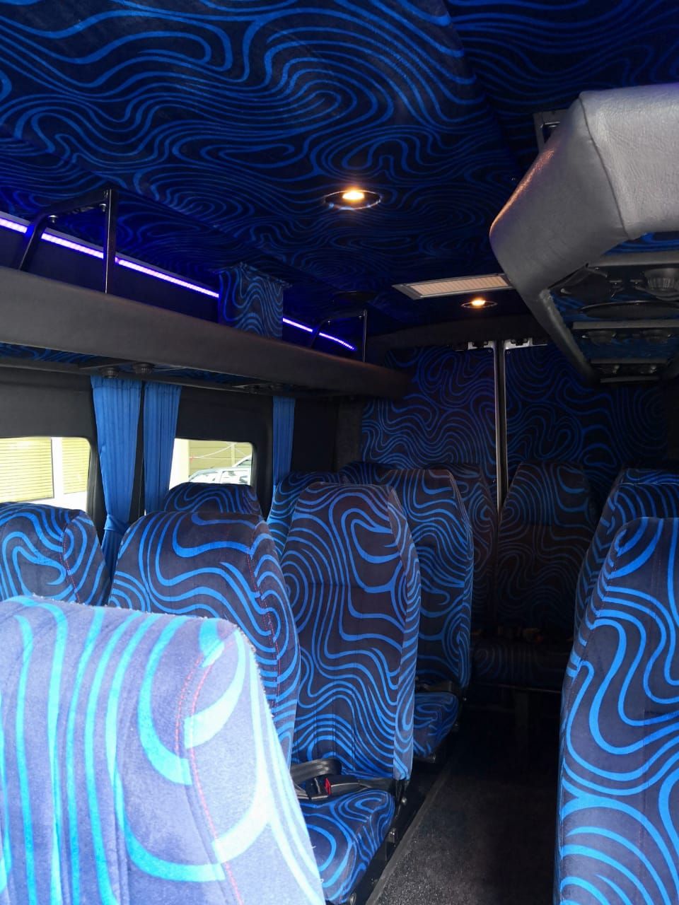 Coach & private bus hire services in Cape Town