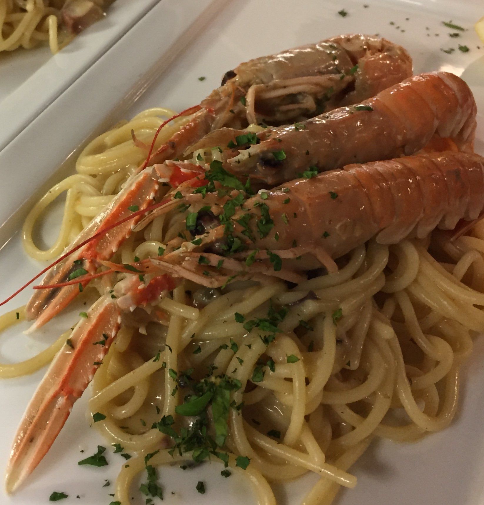 spaghetti with king prawns