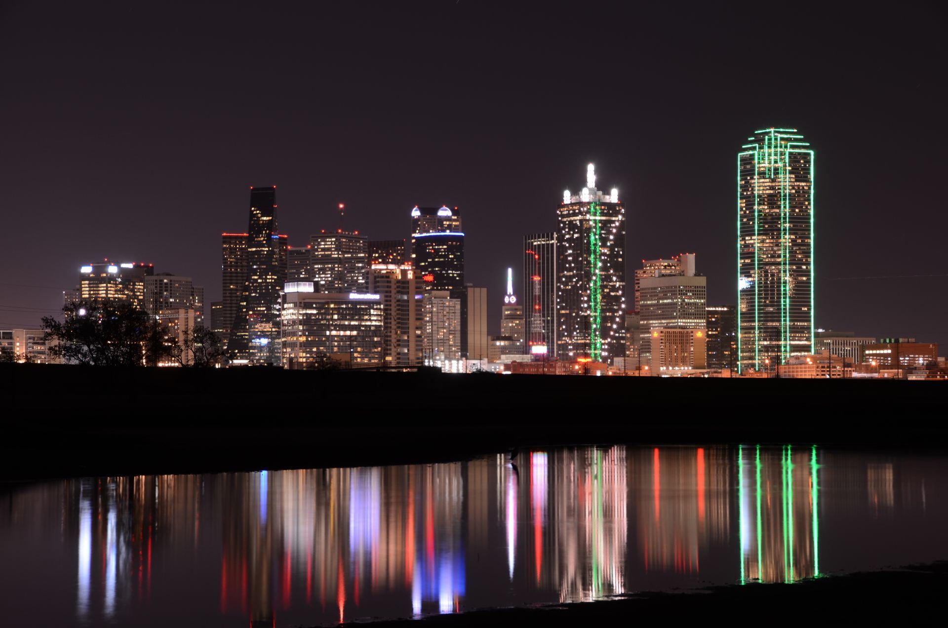 Dallas skyline for Dallas chauffeur service