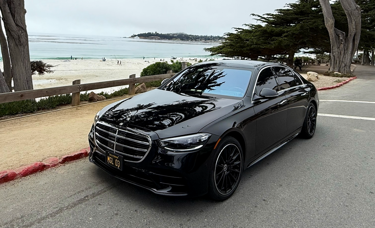 MGL Limo Mercedes S-Class luxury sedan for corporate travel