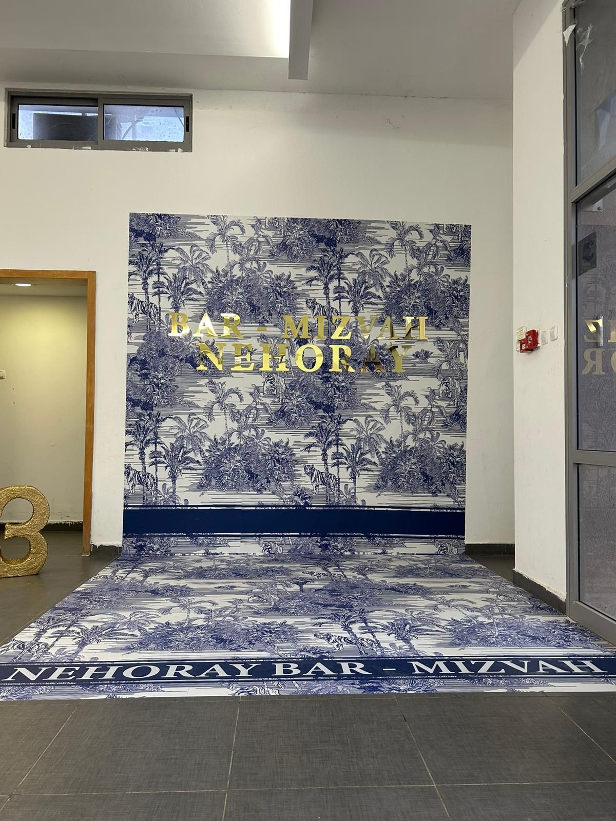 מיתוג מדבקות