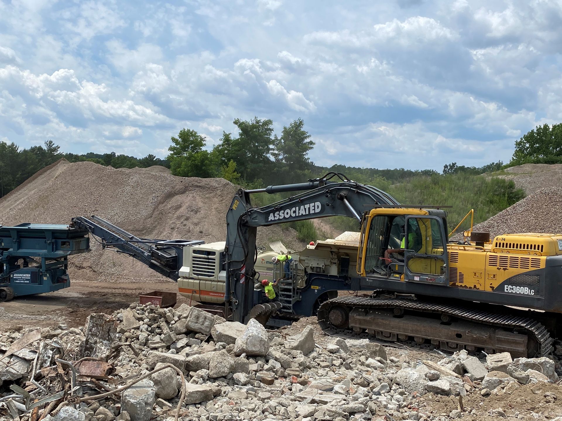 Demolition and Dumpster Rental | Springfield, MA