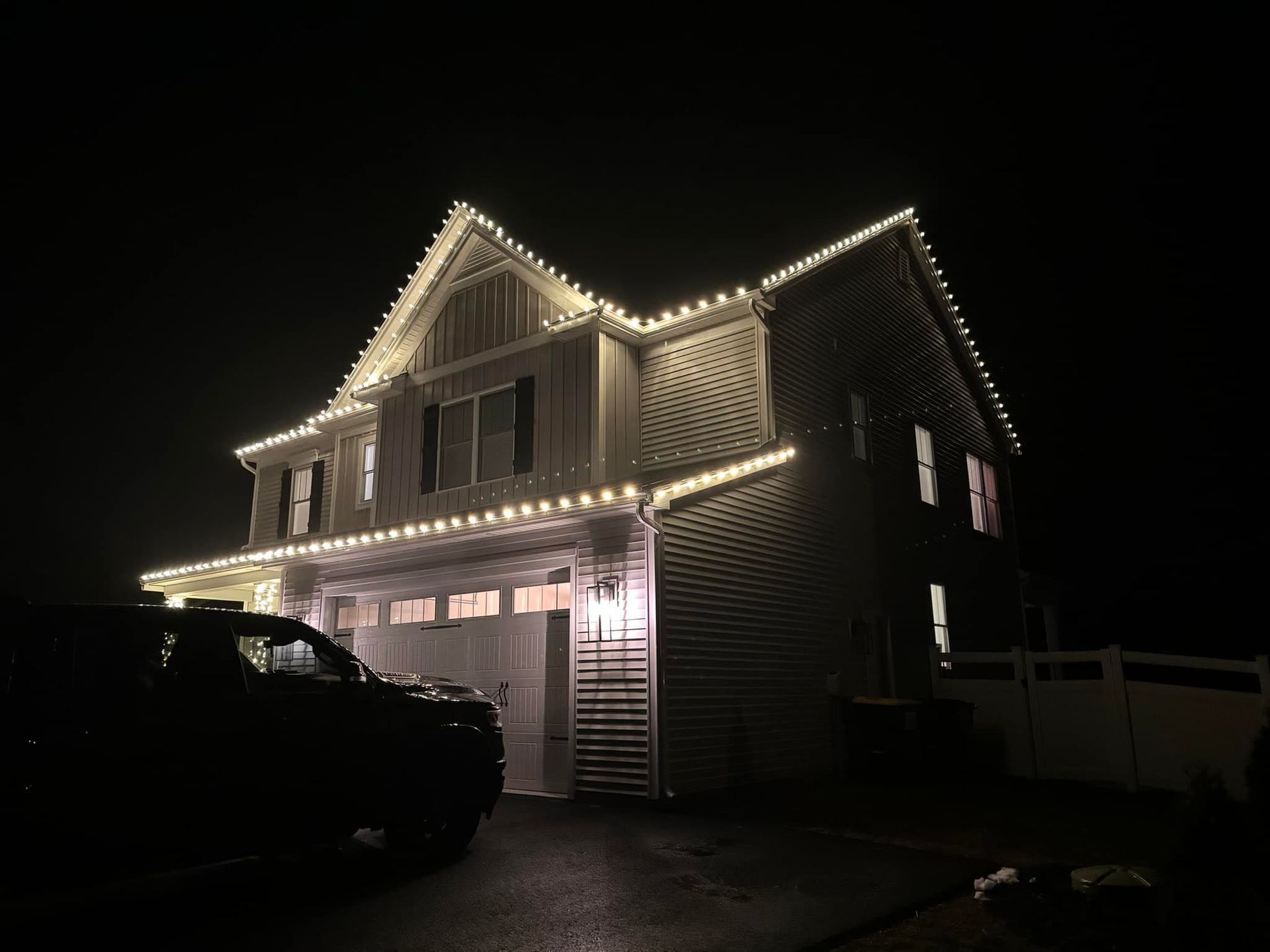 Professional Holiday Lights display design, install, maintain and remove for homes and businesses.