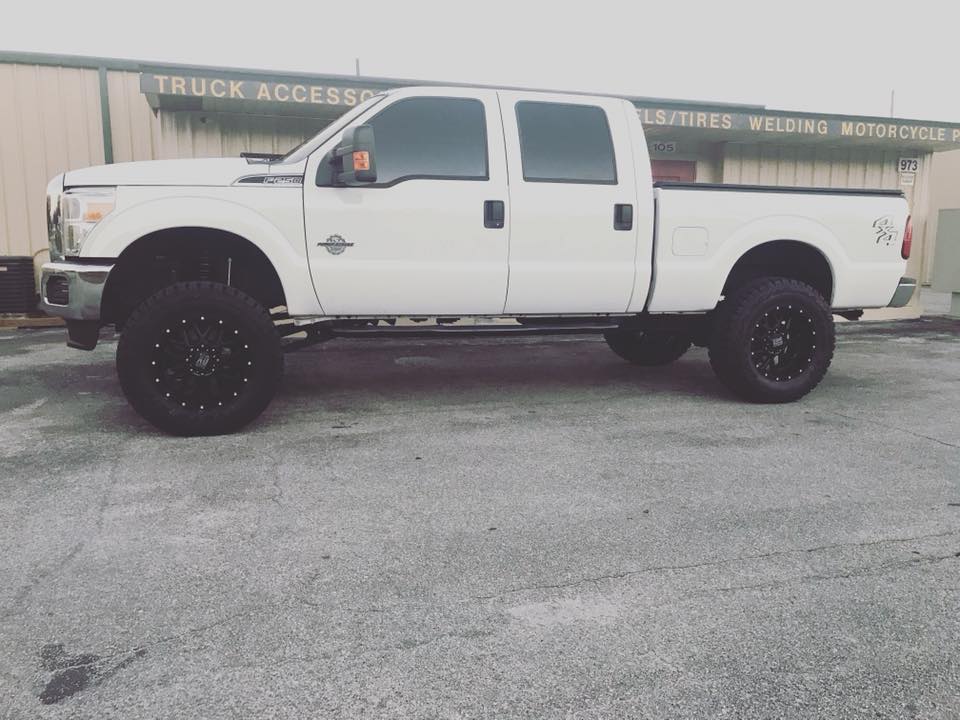 Step Bars — White Ford in Longwood, FL