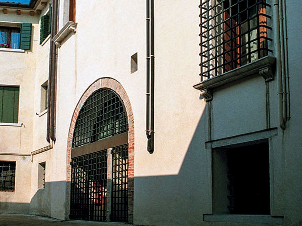 opere pubbliche e restauri