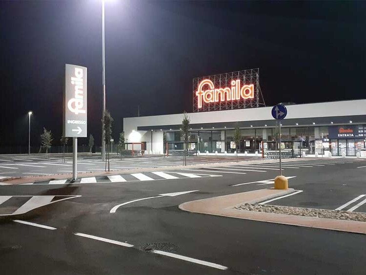 costruzioni commerciali