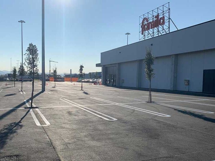 costruzioni commerciali