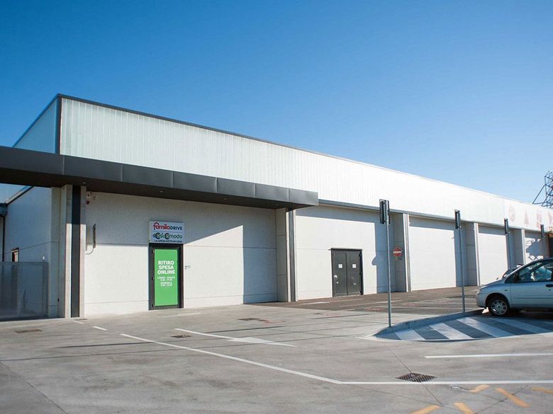 costruzioni commerciali