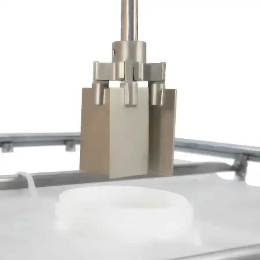 IBC mixer E-400 folding impeller closed