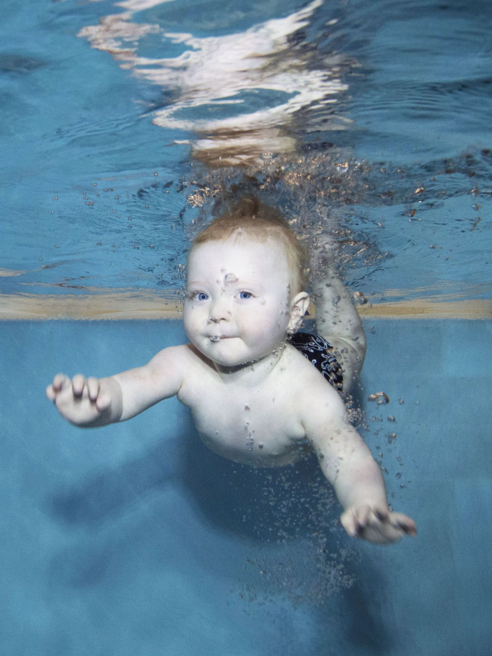 Submerging your baby the correct way