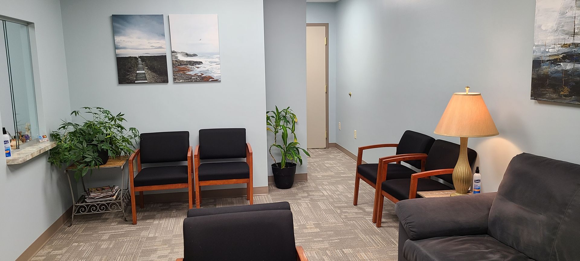 Office Lounge | About Our Staff | Virginia Beach, VA