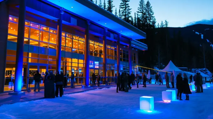 Our seasonal landscape lighting services Surrey BC include professional Christmas and holiday light installation. This outdoor lighting service for the holidays is popular in Fleetwood and Cloverdale. Keywords: Christmas lighting service, holiday lights, seasonal installation.
