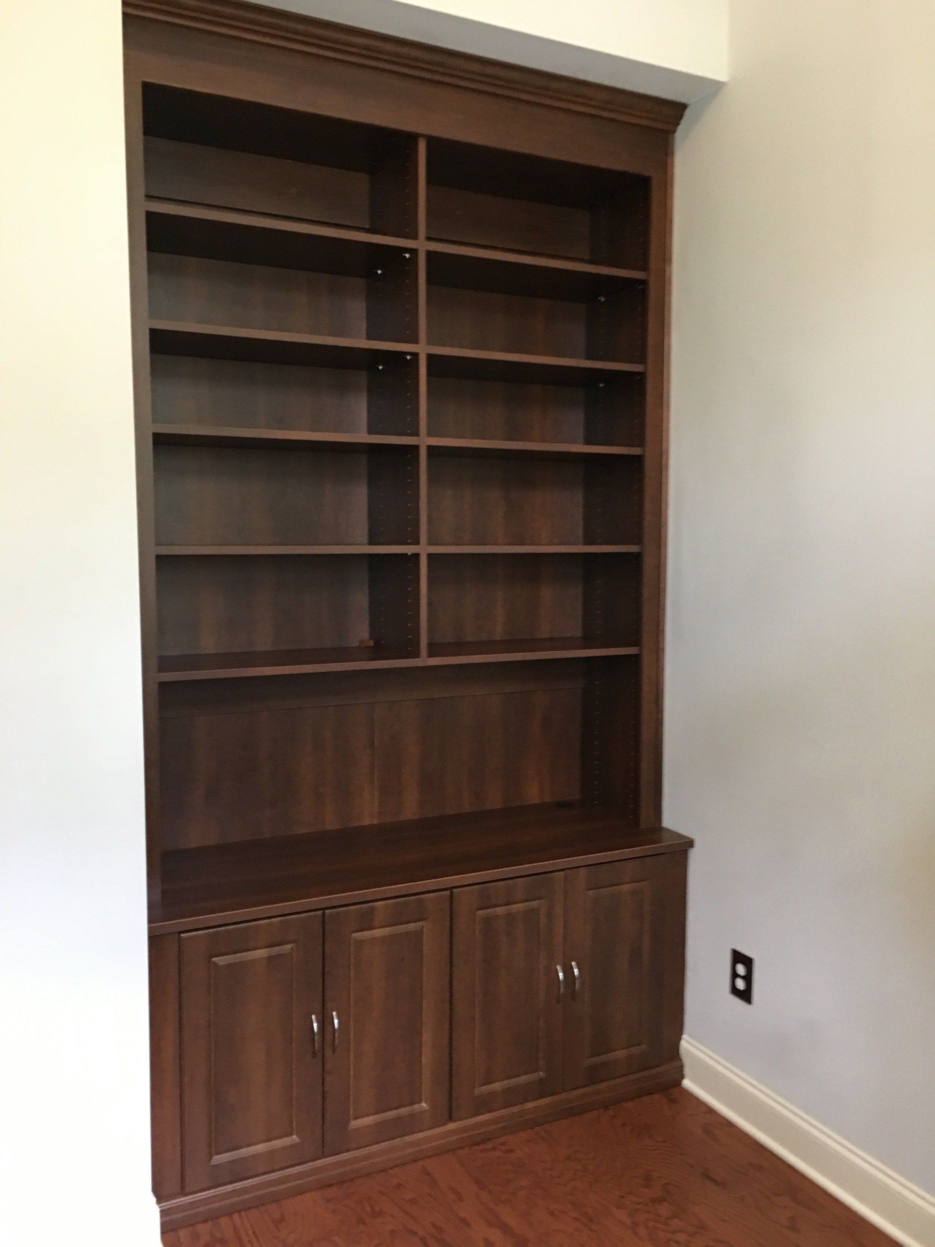 Custom Walk In Closet Shelving