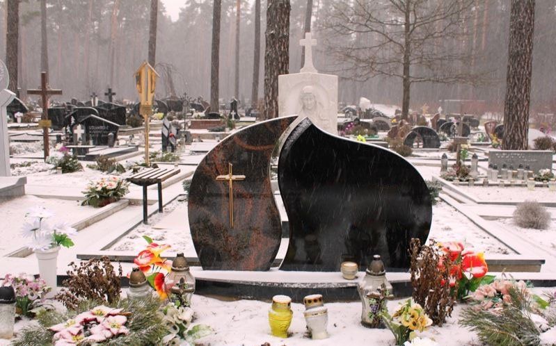 Dviejų dalių paminklai