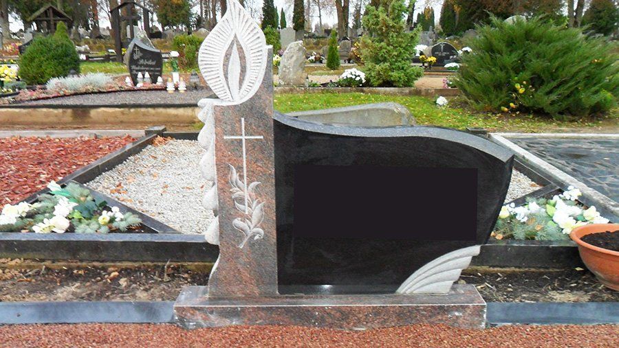 Dviejų dalių paminklai