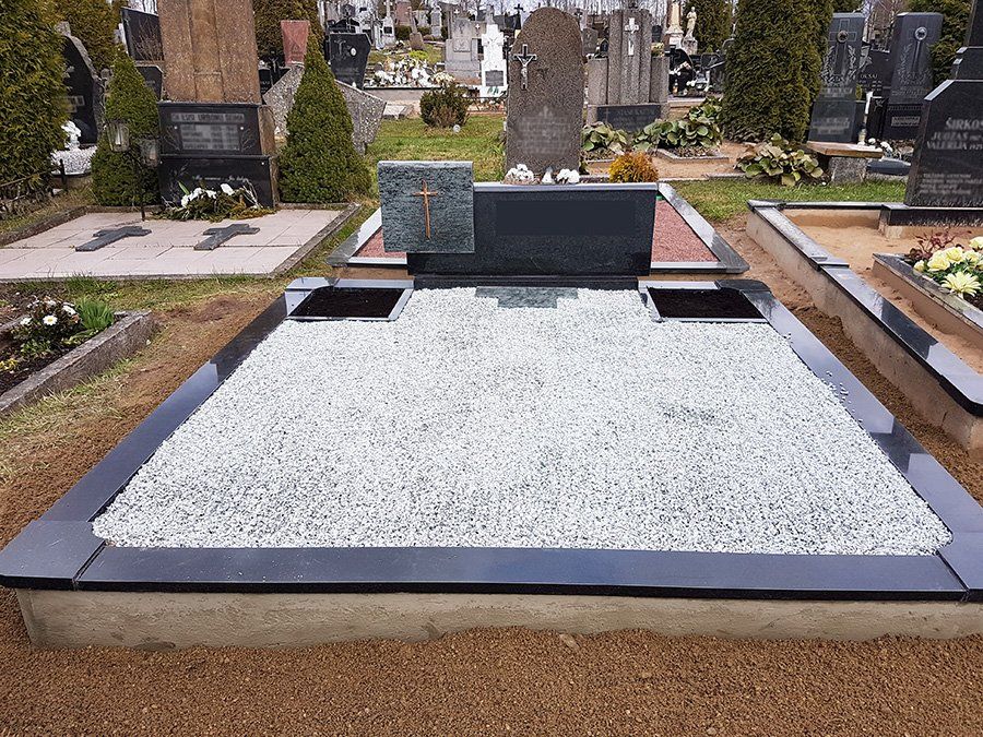 Dviejų dalių paminklai