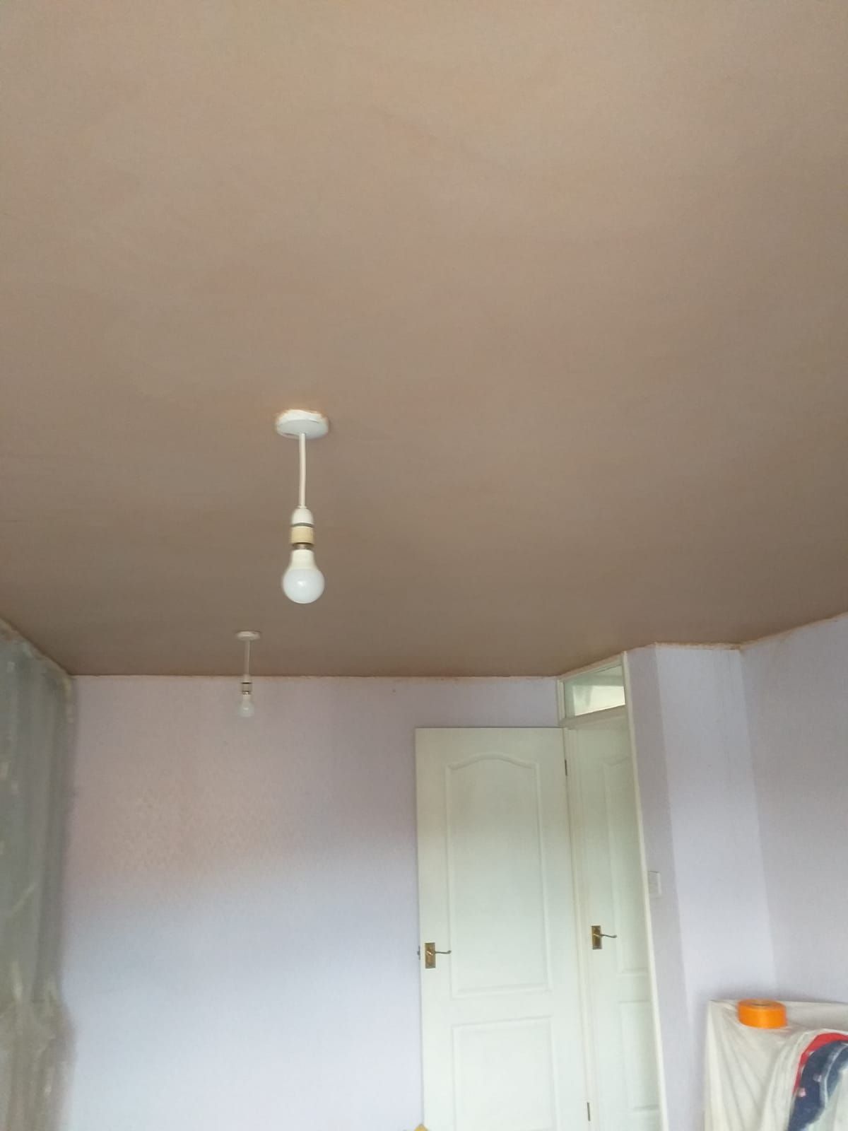 after picture of a fully plastered ceiling