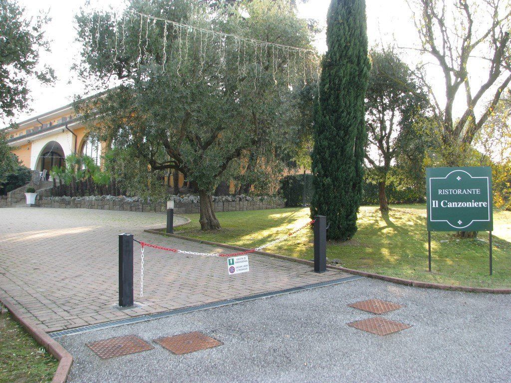 esterno ristorante Il Canzoniere