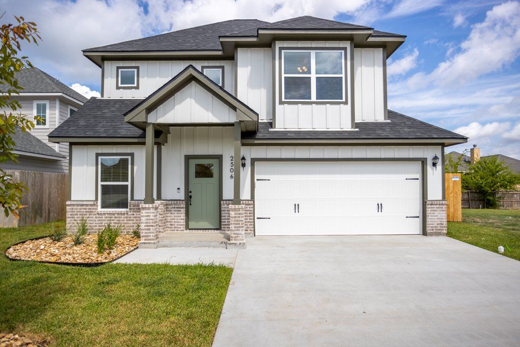 Kinler Custom Homes New Custom Homes College Station, TX