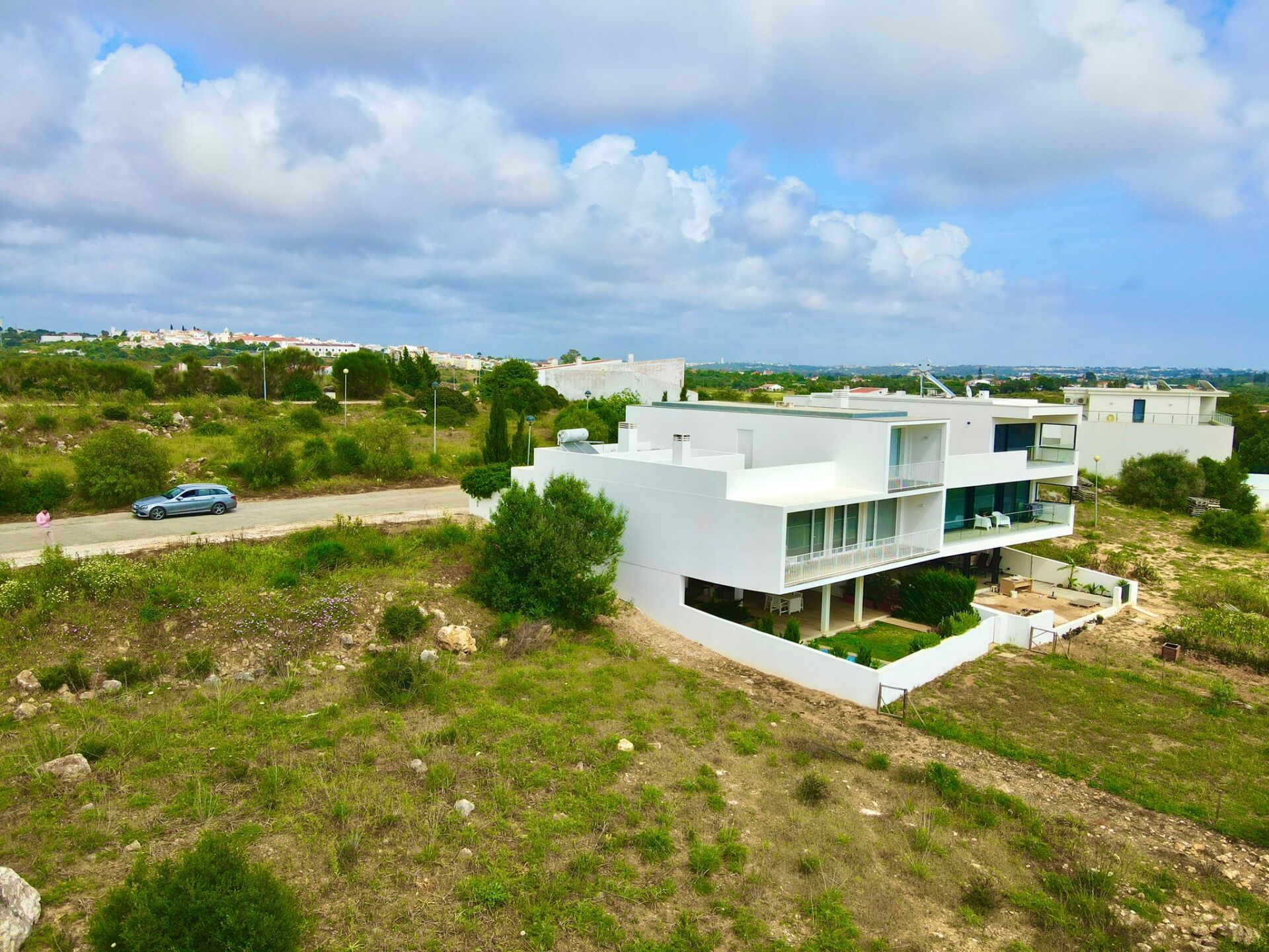 Terrain avec projet approuvé pour Villa avec Piscine