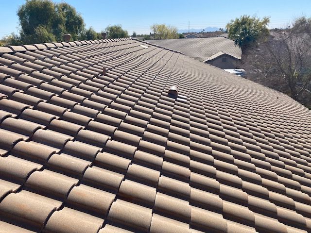 Concete roof tiles on a Phoenix, AZ home