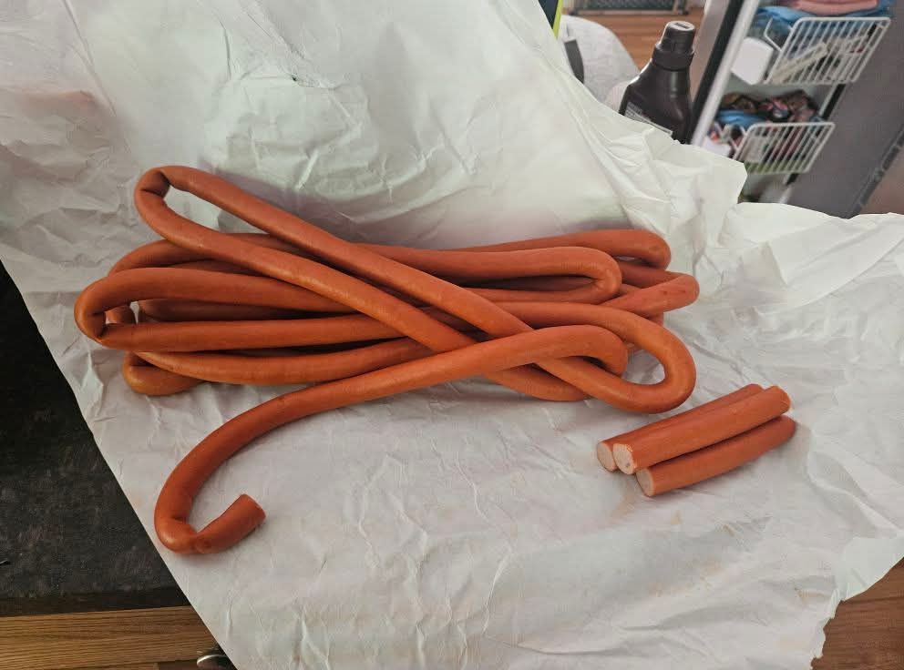 Wieners shipping from Rhode Island, links of them.