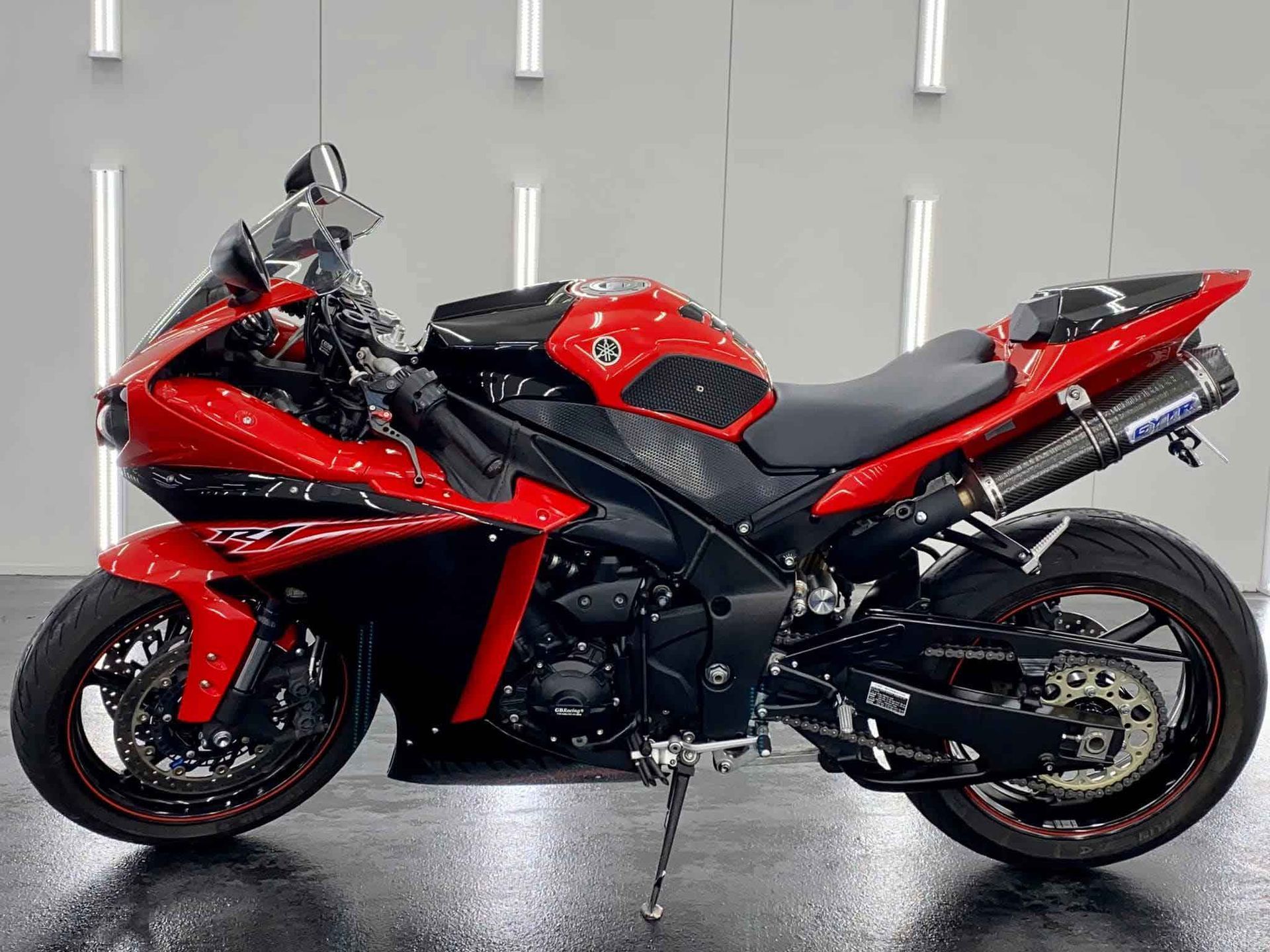 View Side Left Motorcycle — Car Ceramic Coating in Fyshwick, ACT