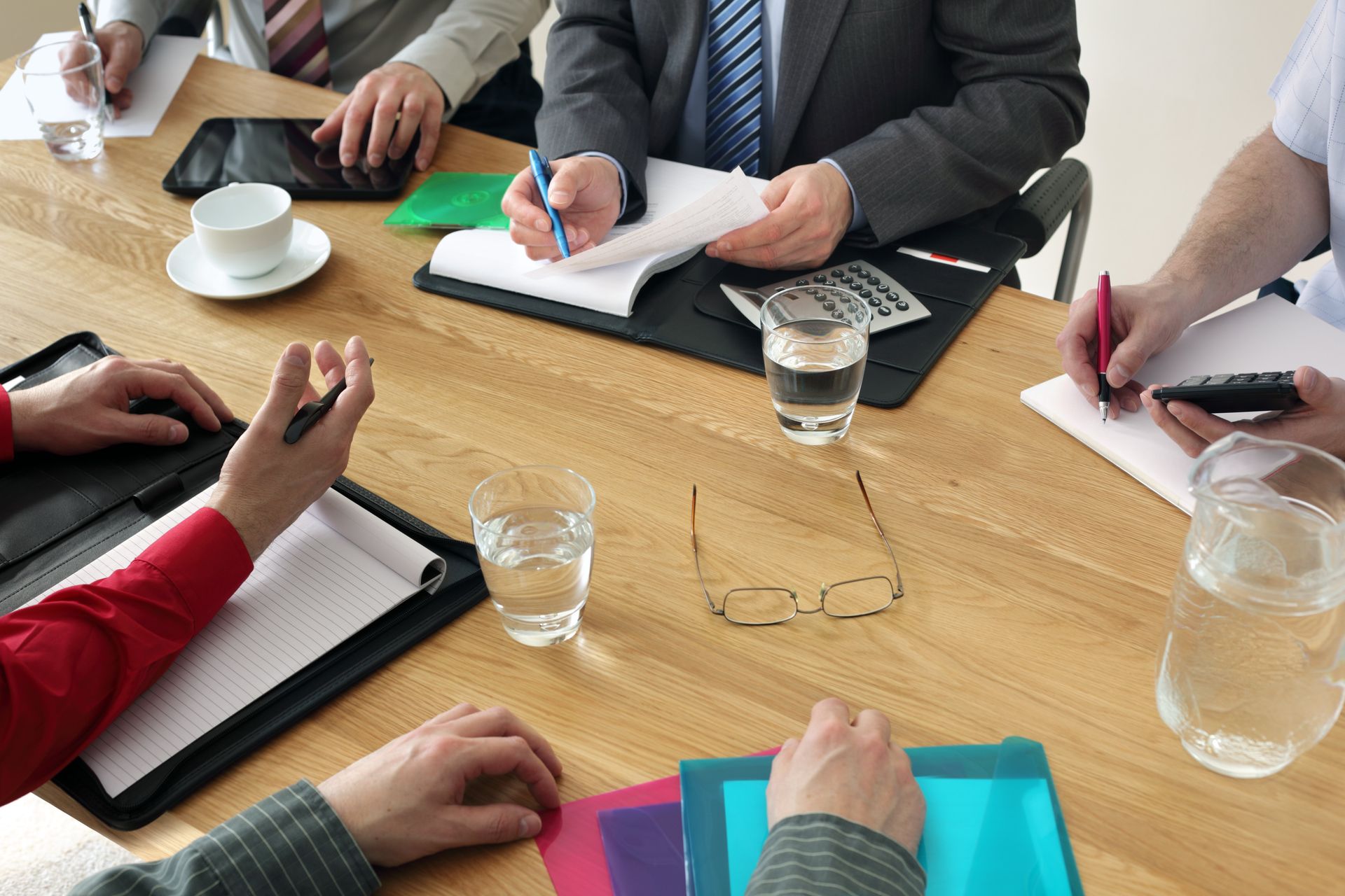 Picture of a business consultation meeting