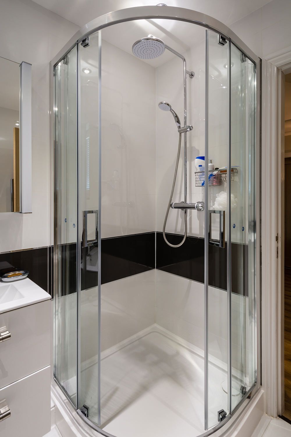 Glass Door of Shower Room — Charleston, SC — Palmetto Glass & Mirror Inc