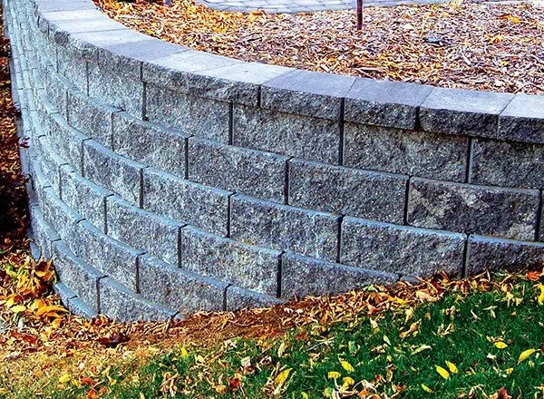 Straight Face Granite Blend Retaining — Minneapolis, MN — Landscape & Concrete Center