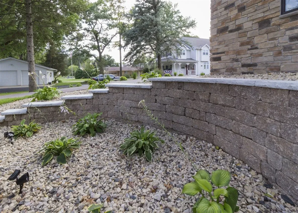 Concave Vintage Wall Rochester — Minneapolis, MN — Landscape & Concrete Center