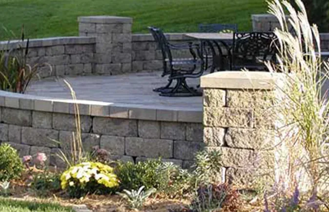 Old Country Courtyard — Minneapolis, MN — Landscape & Concrete Center