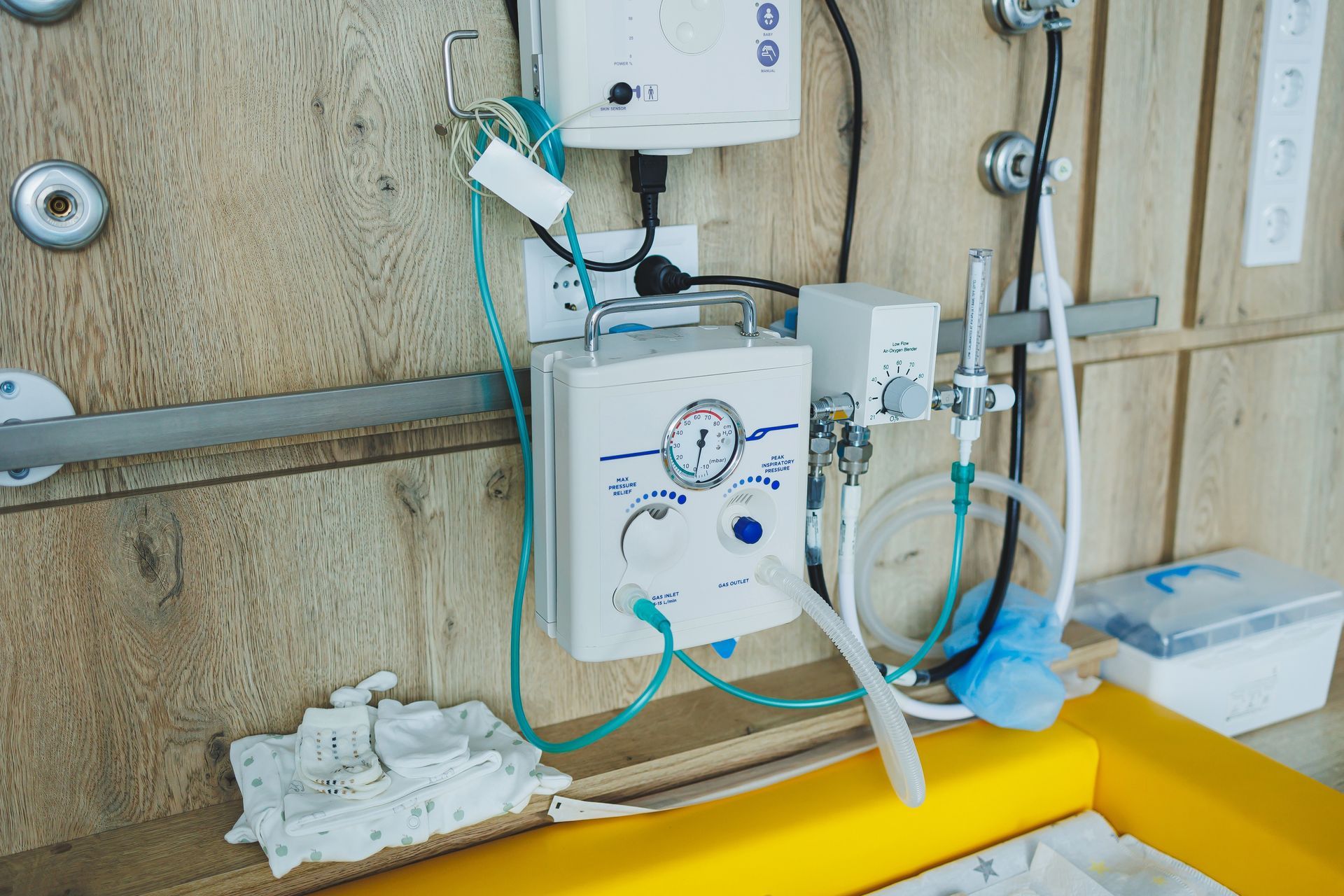 Trust us to safeguard your operations and enhance patient safety with our medical gas installati