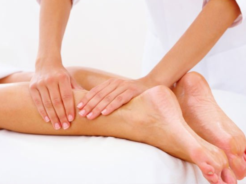 Manual Lymphatic Drainage (MLD) and care with a registered nurse